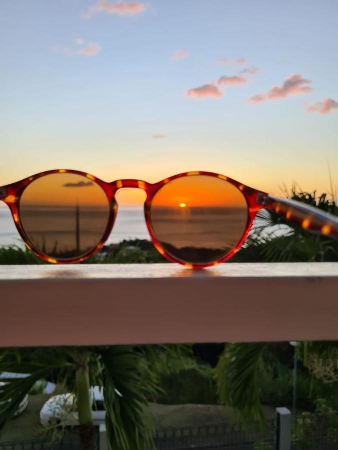 Paradis Au Soleil, Vue Panoramique Sur Mer Bouillante Luaran gambar